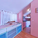 Malana *