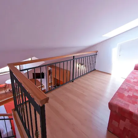 Ana 2 Apartment *