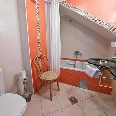 Ana 2 Apartment *