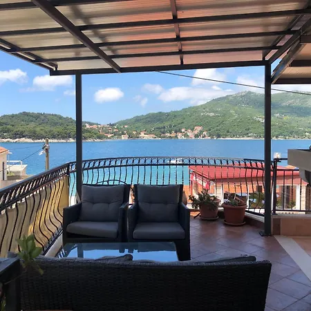 Ana 2 شقة زاتون